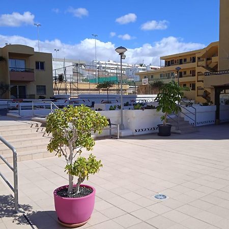 Firstline Apartment Los Cristianos Arona  Eksteriør billede